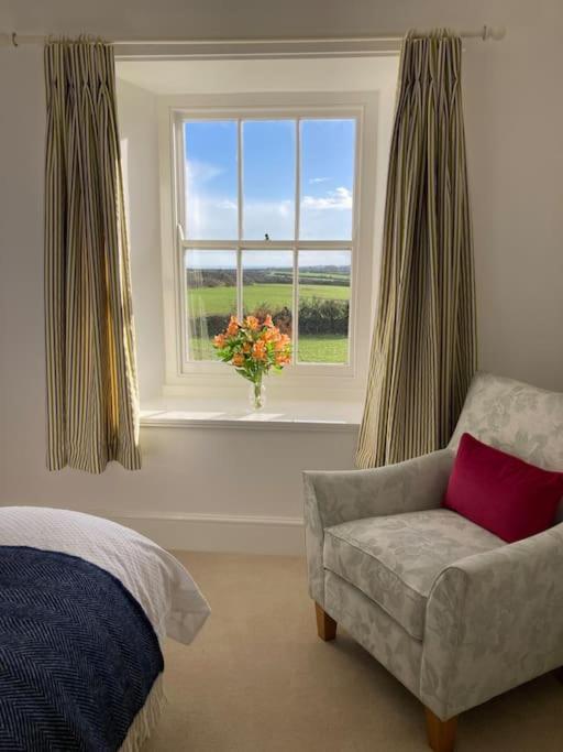 Lower Trewern Farm- Ensuite Bedroom Penzance Exterior photo